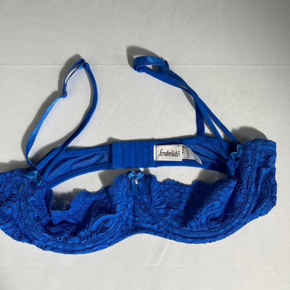 Fredericks of Hollywood Royal Blue Lace Underwire Shelf Bra‎ 36 021261